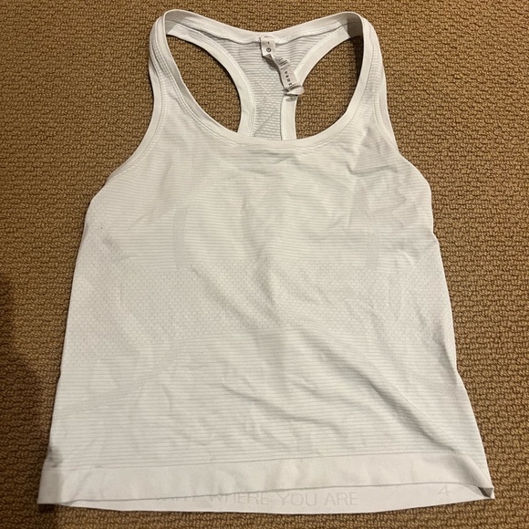 Swiftly Tech Racerback Tank Top 2.0 - Picture 4 of 5